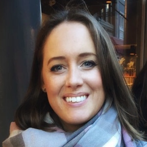 LouiseSmith-906's avatar